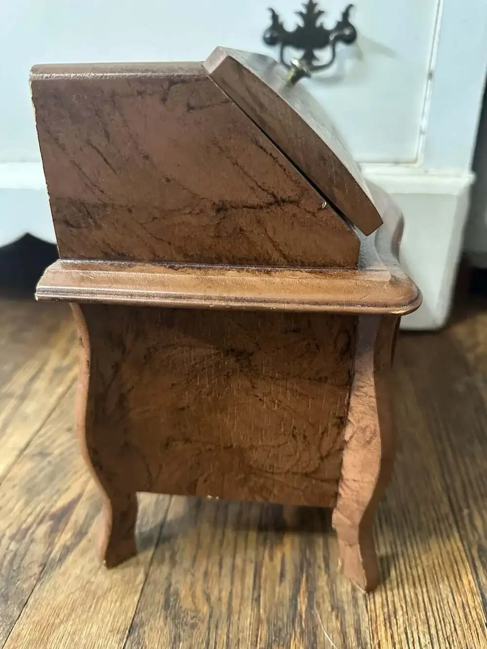 Vintage Price Import Florentine Style Mini Secretary Desk Musical Jewelry Box
